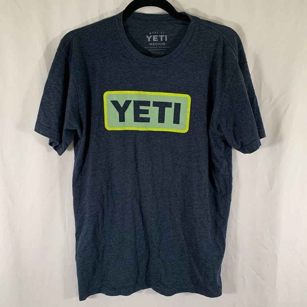YETI Shirt Unisex Medium Blue Graphic Print Short Sleeve Crew Neck Cotton Blend